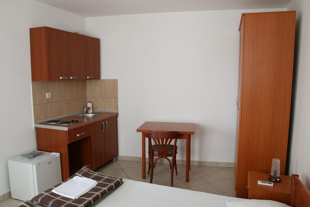 Vera Apartments Budva Kamer foto