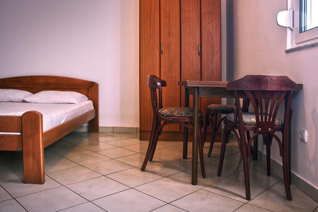 Vera Apartments Budva Kamer foto